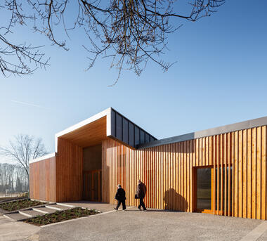 Residencia para adultos en Palaudàries / Codina Prat Valls l Arquitectes Associats