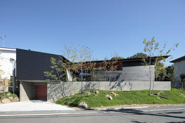 House in Tondabayashi / Masaaki Mitani