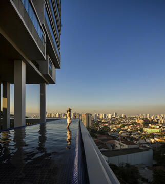 The Poetics of Multidisciplinarity: Getting to Know Isay Weinfeld’s Work
