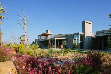 Casa Muro Espina / Drew Architects
