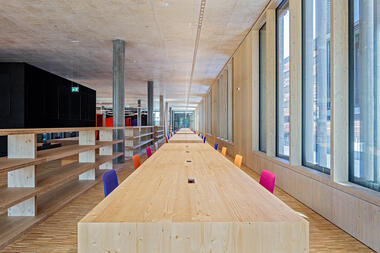 Gallery of Med Campus Linz / LORENZATELIERS  - 14