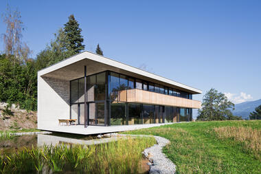 House ST / LORENZATELIERS