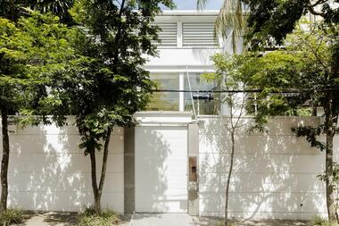 Casa Galpão / Consuelo Jorge Arquitetos