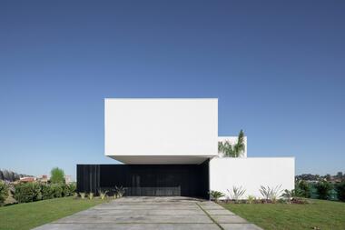 Casa lego / Estudio Tag