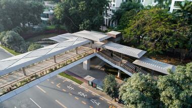 Shenzhen Shuiwei Pedestrian Bridge / ATDESIGNOFFICE