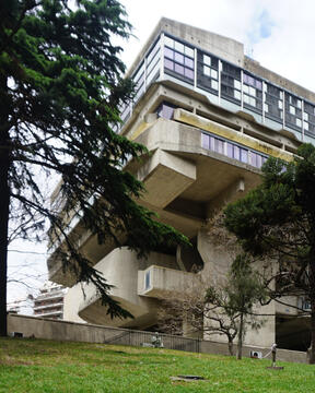 Architectural Classics: Mariano Moreno National Library / Clorindo Testa, Bullrich and Cazzaniga