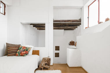 Casa do Armeiro / Arkstudio