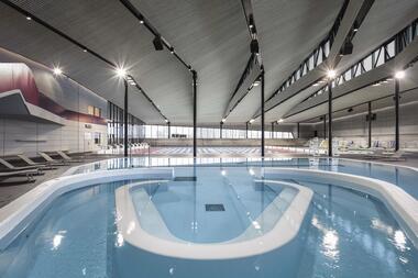 Centro acuático Sourcéane  / Auer Weber + CAAU