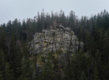 The Guard Patrol / Mjölk Architekti