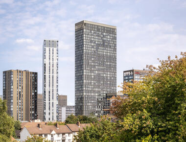 The Mercian Apartments / Glenn Howells Architects