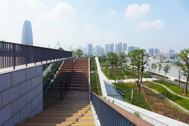 Yongjiang Tennis Club / Zhang Jingang 