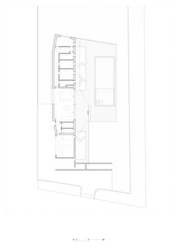 Galería de Casa con piscina / MIDE architetti   - 30