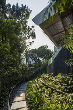 Gallery of Water Garden House / Wallflower Architecture + Design  - 22