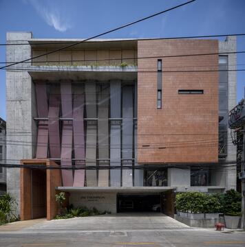 Jim Thompson 艺术中心 / design qua