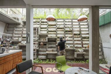 W39 House / ZLG Design