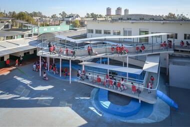Tempo Almafuerte School Intervention / Además arquitectura