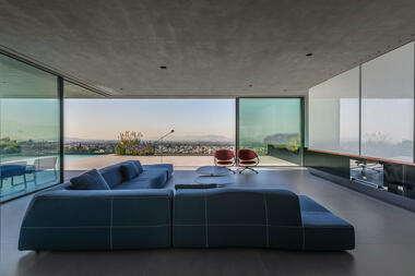 How Minimal Window Frames Maximize Light, Views and Transparency