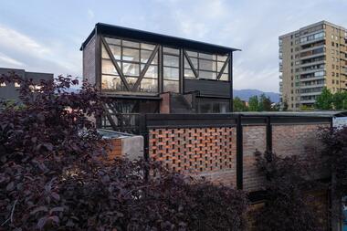 Credit 住宅 / DX Arquitectos