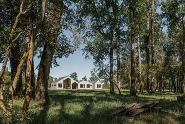 Three Summits House / Estudio Gutiérrez Irribarran