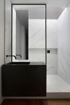 Gallery of Orange House / Studio Guilherme Torres  - 14