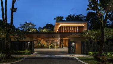 Gallery of Forgetting Time House / Wallflower Architecture + Design  - 23