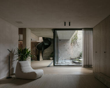 House Be  / a2o architecten