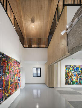 Gallery of Art Centre Vihrony / Vision Consulting  - 3