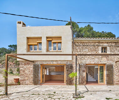 108ERA Reforma de masía en Granera / Vallribera Arquitectes
