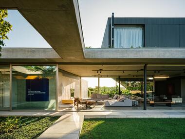 Colina House / FGMF
