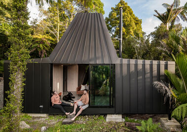 Biv 普纳凯基小屋 / Fabric