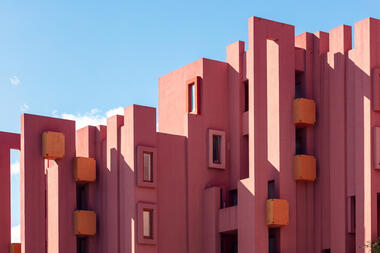 Homenajeamos a los arquitectos influyentes que perdimos recientemente