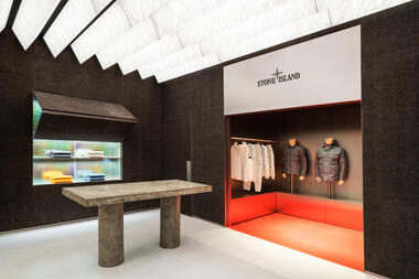 画廊 Stone Island 全球旗舰店  / AMO  - 2