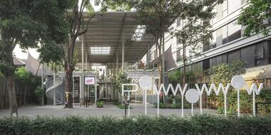 POWWOWWOW Commercial Center / all(zone)