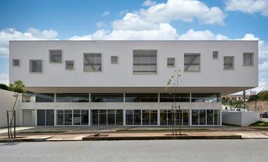 Centro Comercial Esplanada / Play Arquitectura