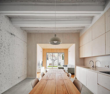 95PLA Refurbishment / Vallribera Arquitectes