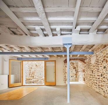 The Aesthetics of Circularity: Detachable, Rustic, Light