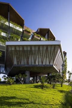Gallery of Bellerive Resort / AVA Architects  - 15
