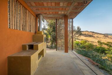 Gallery of Marinho da Serra House / Vazio S/A  - 11