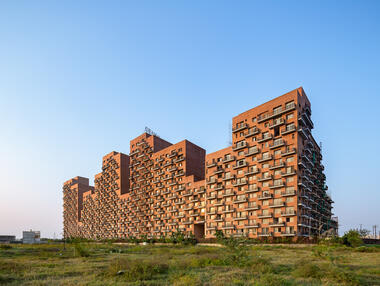 Viviendas colectivas Oranje Castle / Archohm