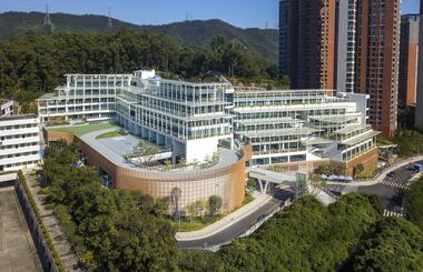SLF Primary and Secondary School / HIBINOSEKKEI + Youji no Shiro
