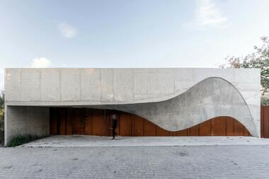 Villa Domes / Maxim Calujac
