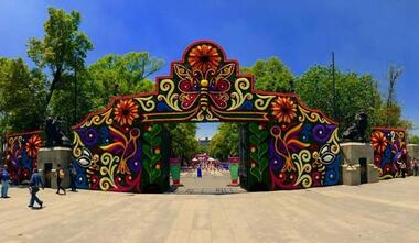 Portadas florales: el arte de diseñar bienvenidas en México