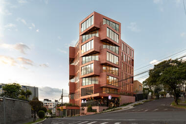 OLVIA Building / URLO Studio