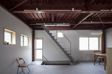Gallery of House in Kohama / Shimpei Oda Architect's Office + Loowe Inc.  - 11