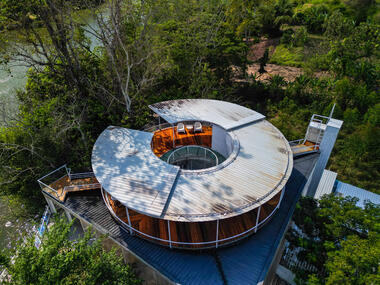 Restaurante y cafetería Varee Valley / NPDA Studio