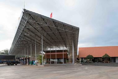 Estación de Carga Mandala Phuc Duy / vn-a