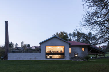 Renovation of an Old Mill / Studiolada