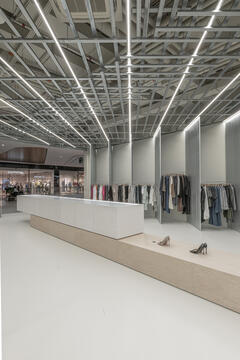 Gallery of SOM Store / D415  - 6