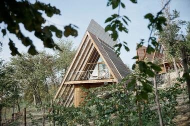 LILELO Eco-hotel / Little Leisure Lodge / Atelier LAVIT