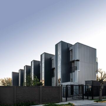 Edificio Container / Hsu-Rudolphy Architects